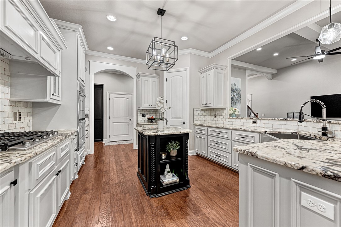 Shadow Valley Pud Ph Vii Rogers - Residential