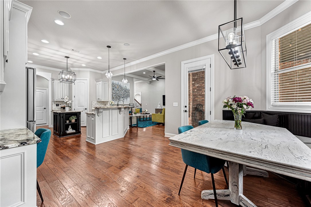 Shadow Valley Pud Ph Vii Rogers - Residential