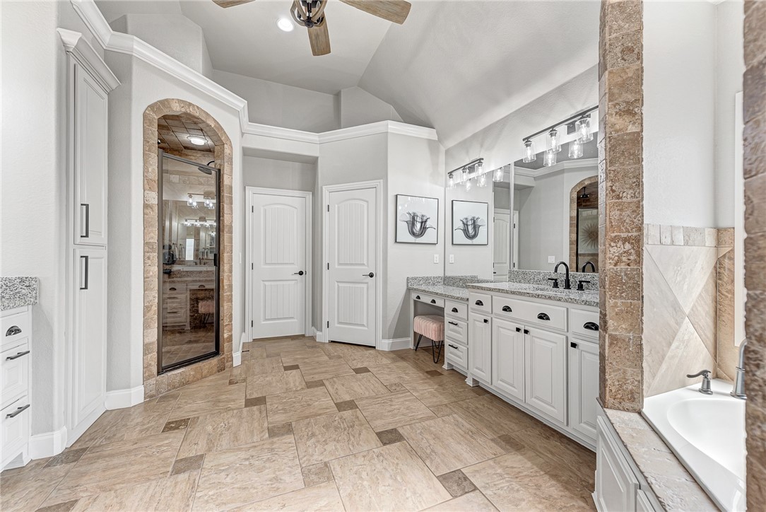 Shadow Valley Pud Ph Vii Rogers - Residential