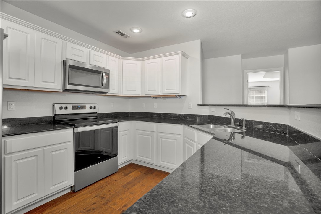 Walnut Crossing - Residential