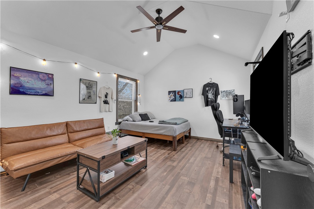 SPRINGDALE OUTLOTS - Residential