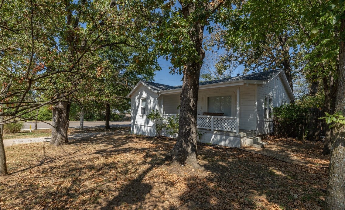 258 W Miller Street