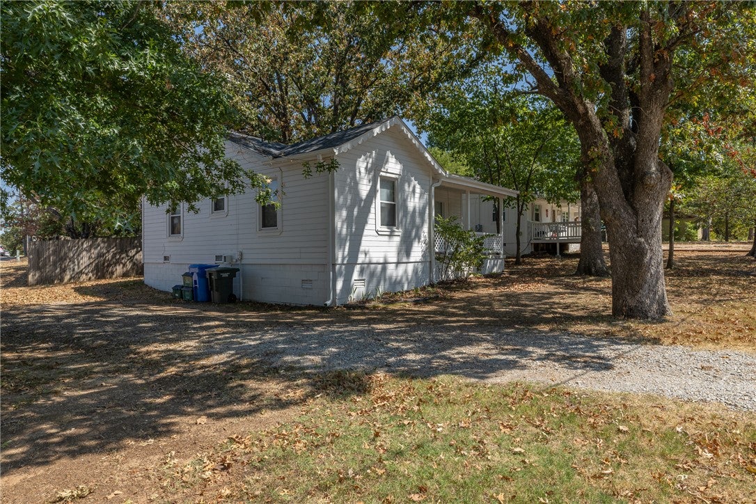 258 W Miller Street
