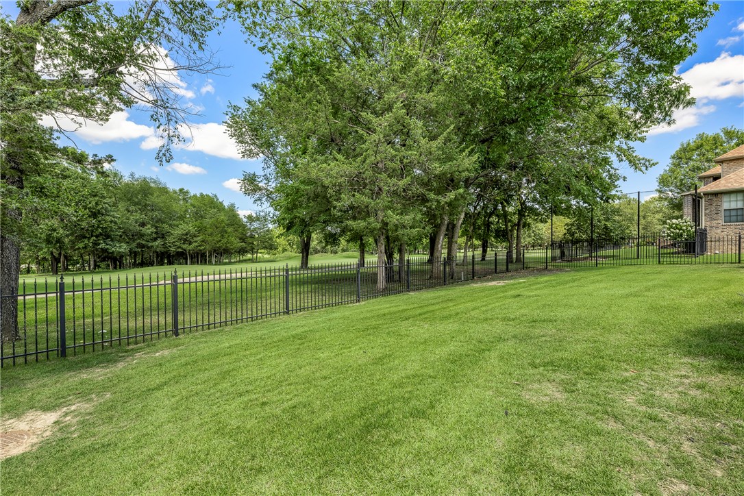 Churchill Crescents - Residential