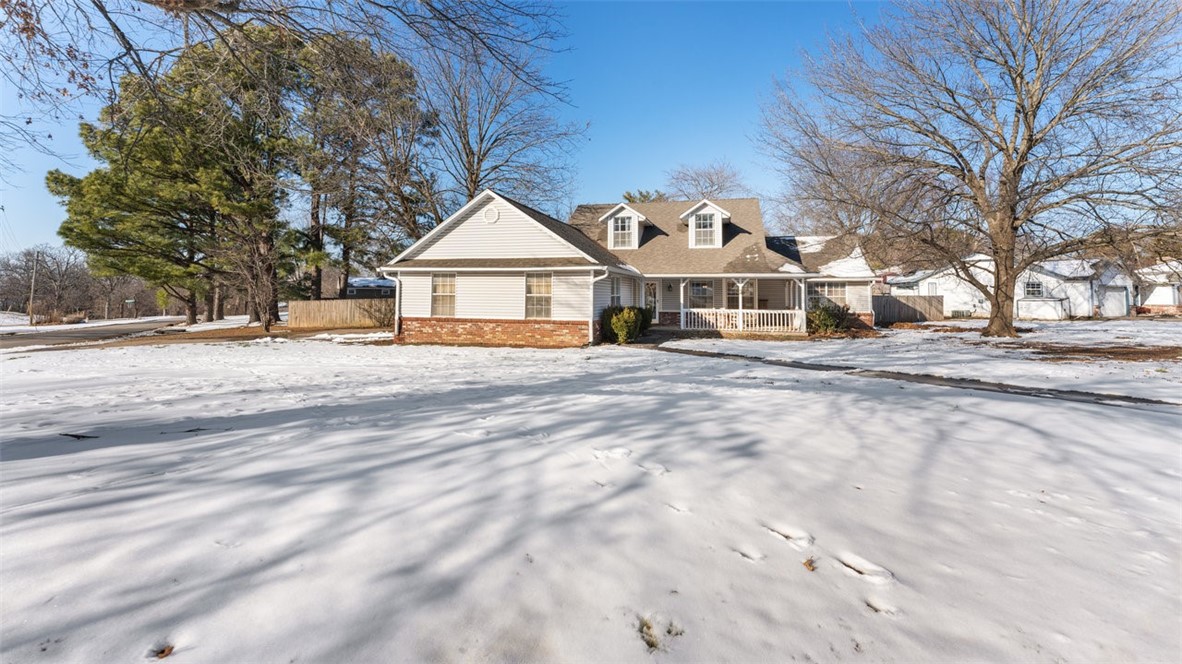 Welcome to this delightful home with 2,068 square feet of living space, situated on a half acre lot. The HVAC was replaced in 2016 and a new roof was installed in 2021 complete with a transferable warranty. Located just a quick 5-minute drive to the University of Arkansas and only 2 minutes from the Fayetteville Country Club, this property is perfectly positioned for both convenience and relaxation.