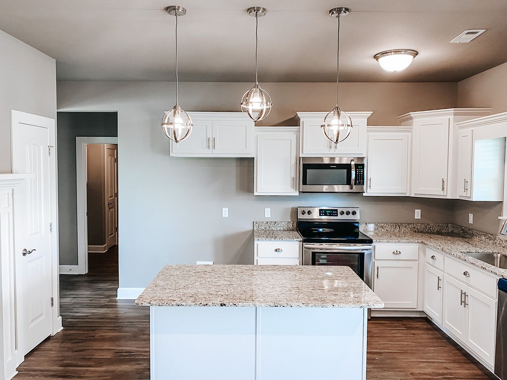 Belle Meade Sub Ph 4 - Residential Income