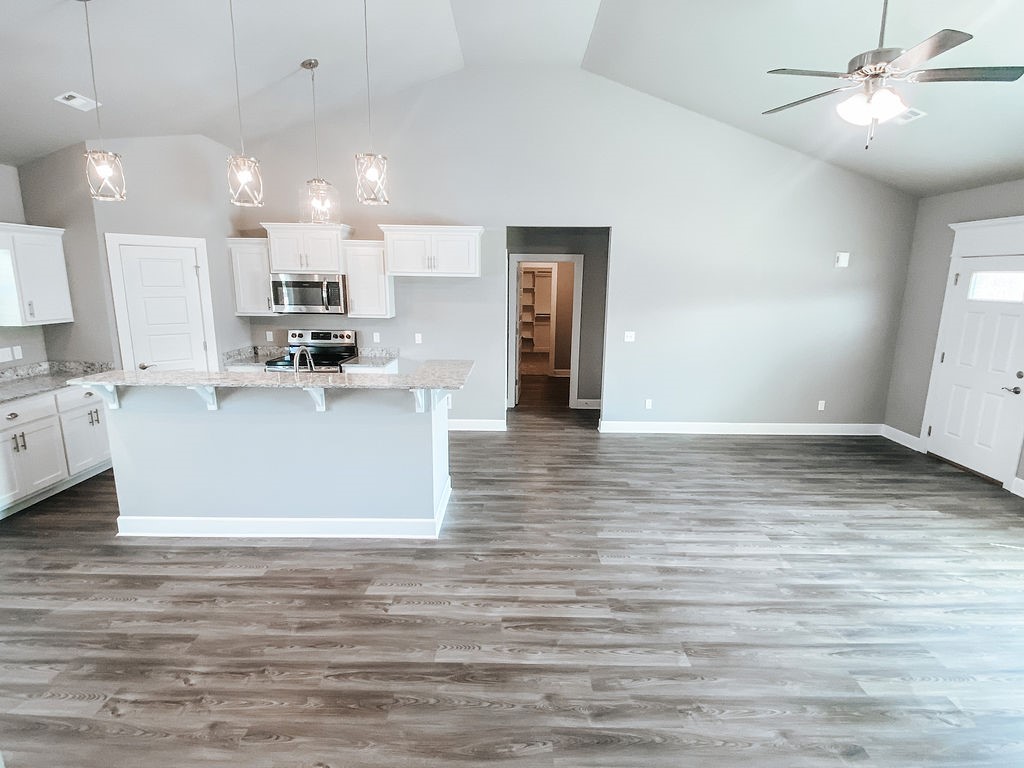 Belle Meade Sub Ph 4 - Residential Income