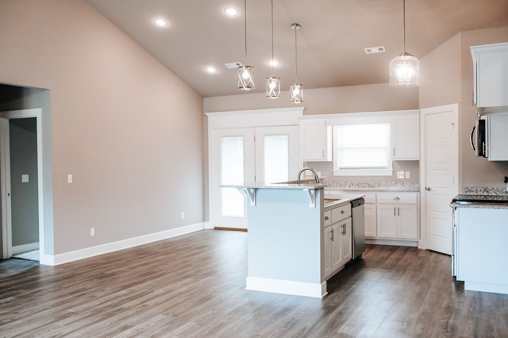 Belle Meade Sub Ph 4 - Residential Income