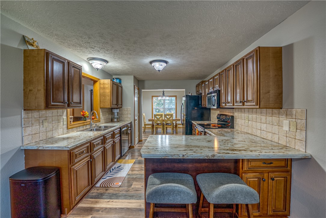 Dogwood Hills Estate - Residential