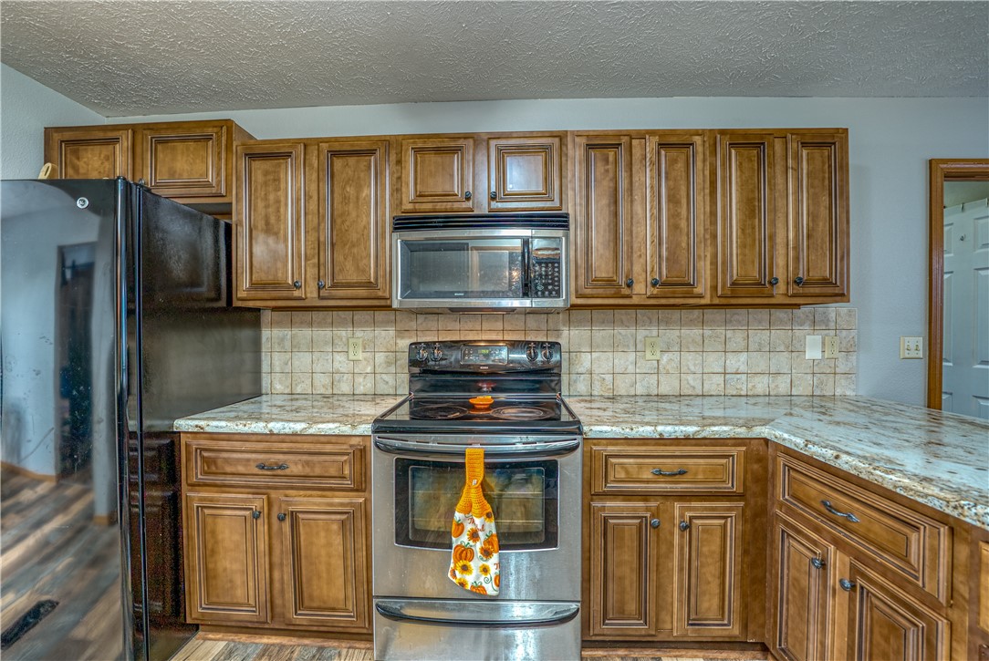 Dogwood Hills Estate - Residential