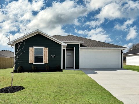 Photo of 581 Riggs Street, Prairie Grove, AR 72753 (MLS # 1348301)