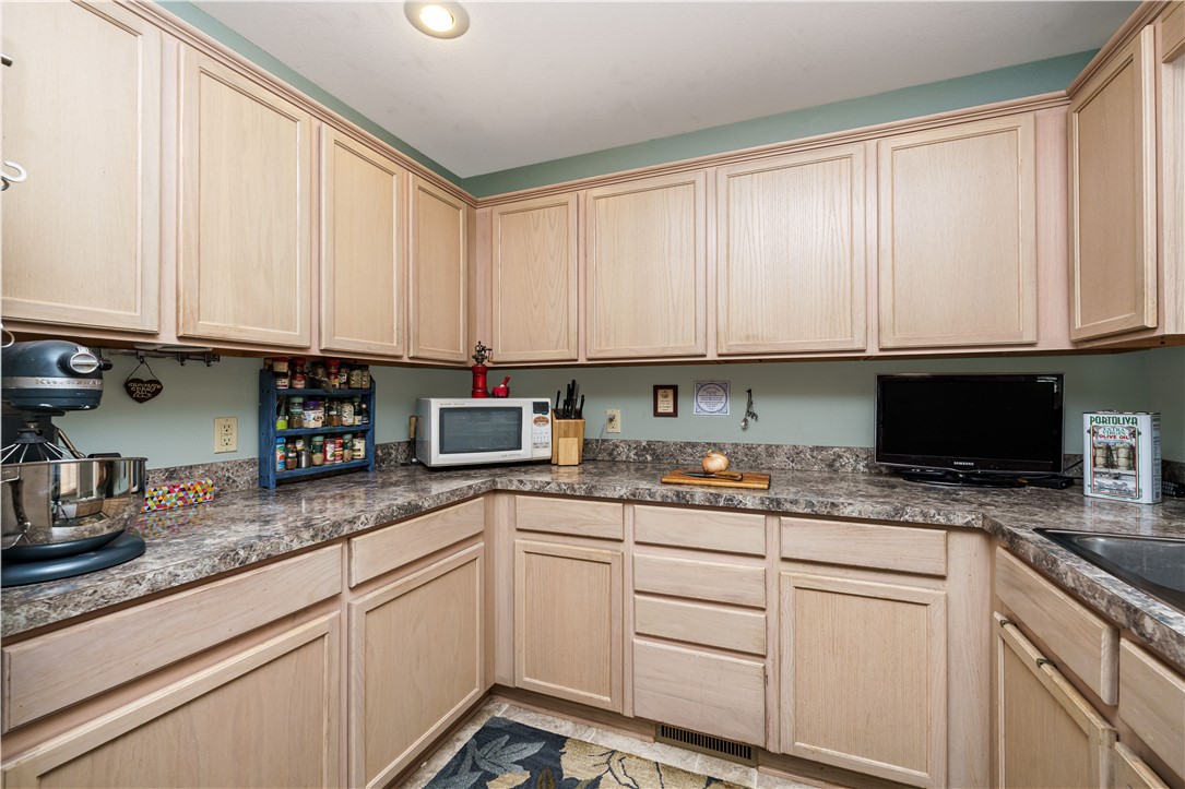 Unit 5 Holiday Island - Residential