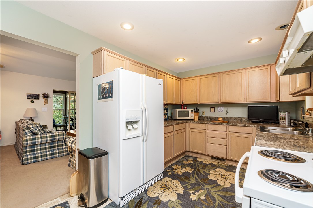 Unit 5 Holiday Island - Residential