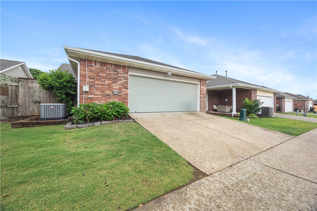 Harber Meadows Ph Xiii - Residential