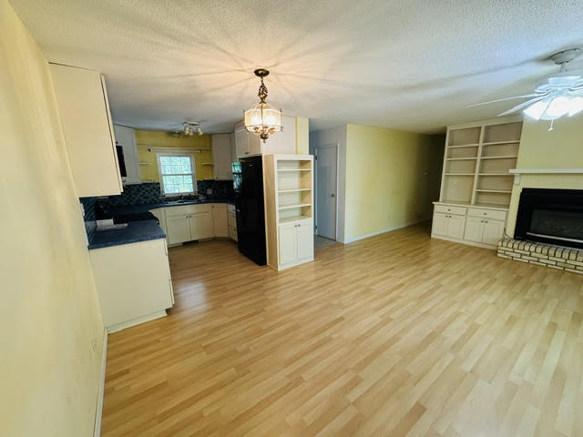Unit 3 Holiday Island - Residential