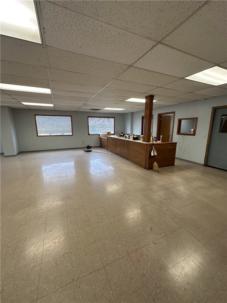 07-19-29-ROGERS - Commercial Lease