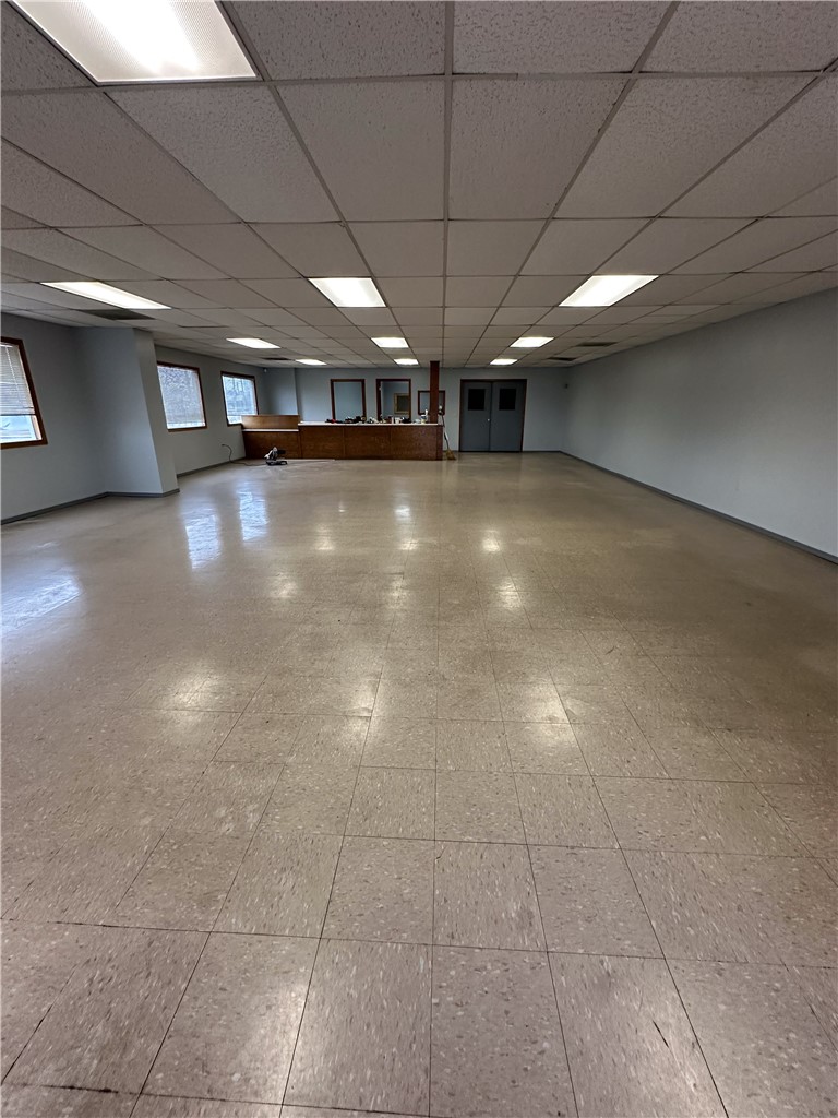 07-19-29-ROGERS - Commercial Lease