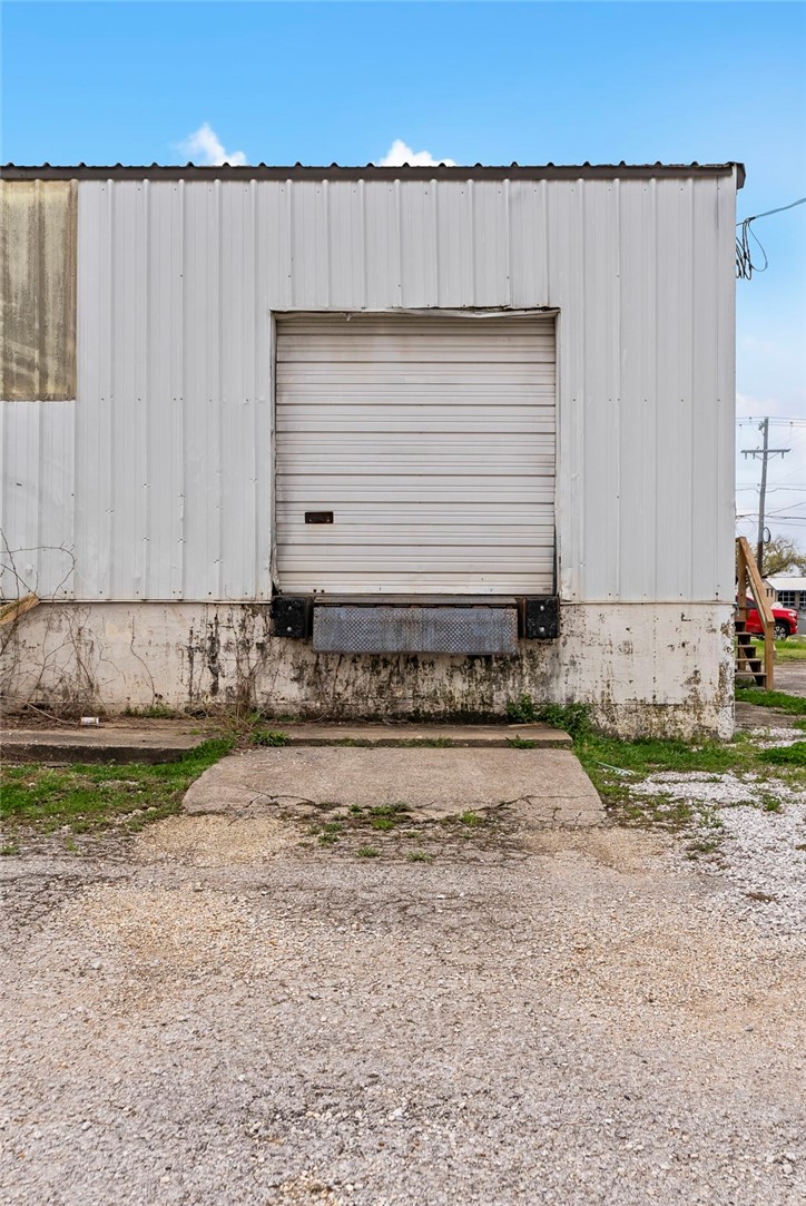 07-19-29-ROGERS - Commercial Lease