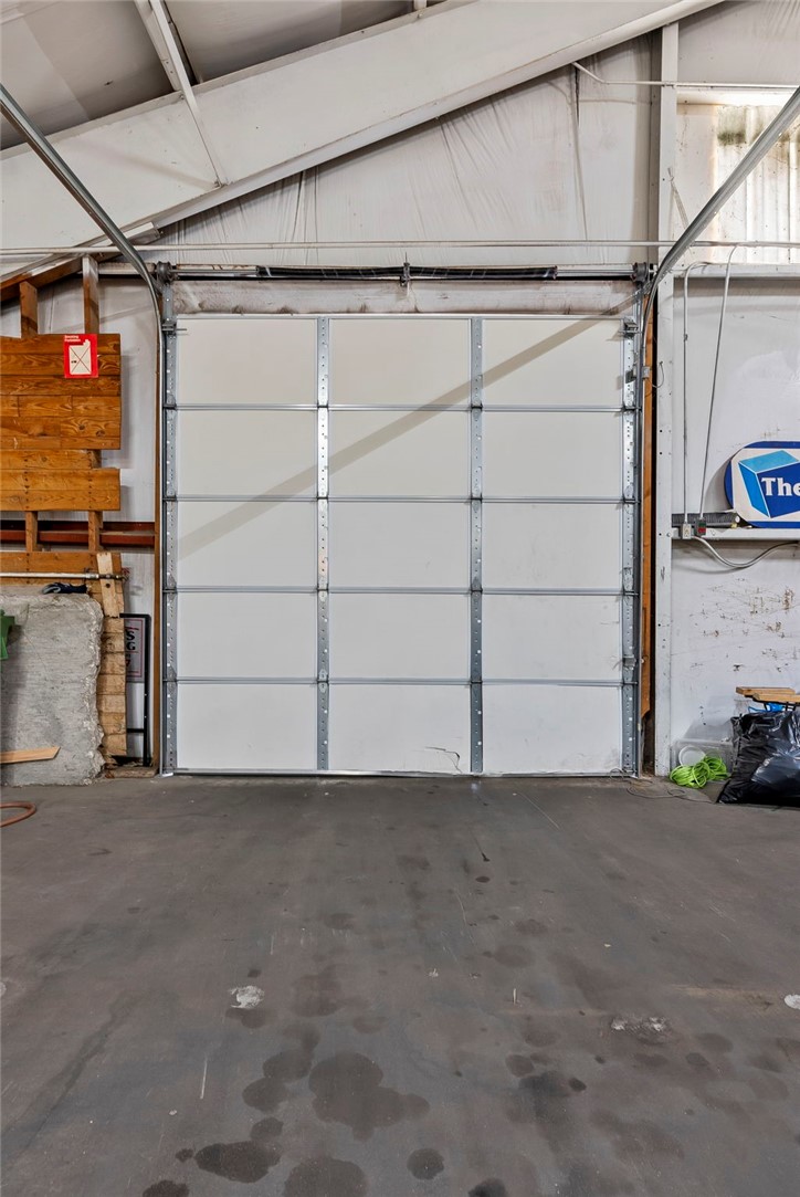 07-19-29-ROGERS - Commercial Lease