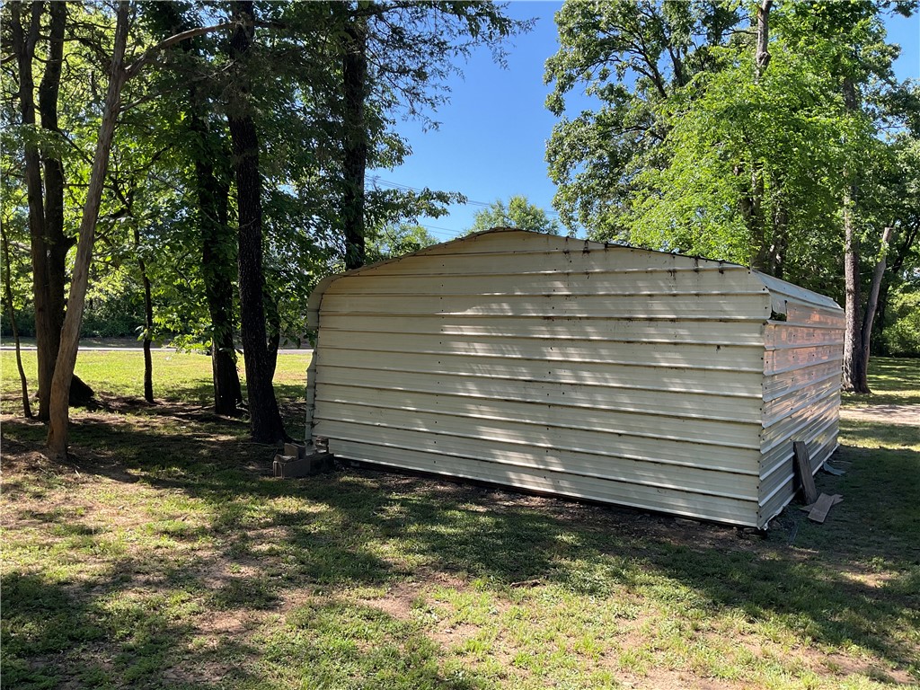 Clarksville 12924 - Residential