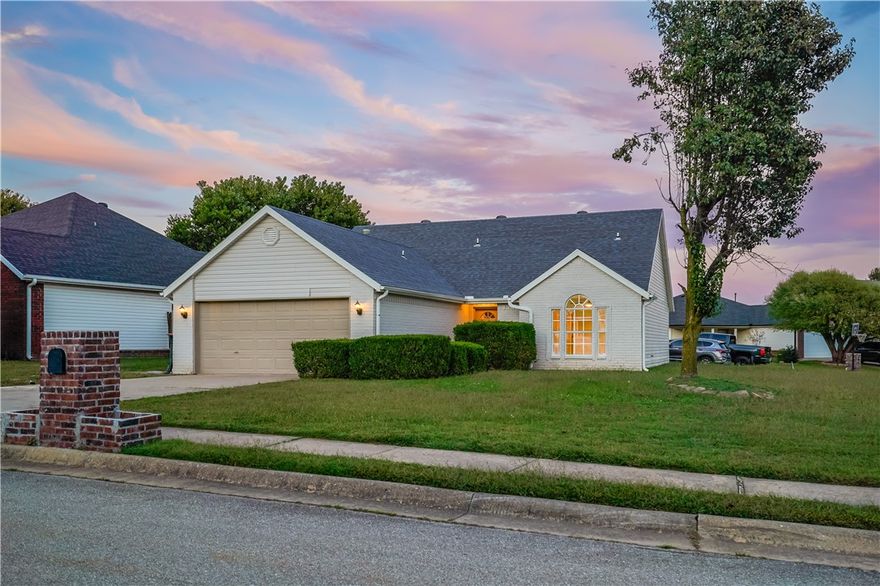 BRAND NEW FENCE JUST INSTALLED! Completely refreshed and move-in ready! This beautiful 3 bedroom, 2 bathroom home has been updated from top to bottom. Enjoy peace of mind with a brand-new HVAC system, all new plumbing fixtures, and stylish new lighting throughout. Fresh paint, new carpet, and luxury vinyl plank flooring give the home a bright, modern feel. The spacious living room features a cozy fireplace, while the bedrooms offer generous walk-in closets for plenty of storage. Conveniently located in Springdale, just minutes from schools, shopping, dining, and easy access to I-49. With every detail updated, this home feels like new and is ready for its next owner to enjoy. Agent is related to seller.