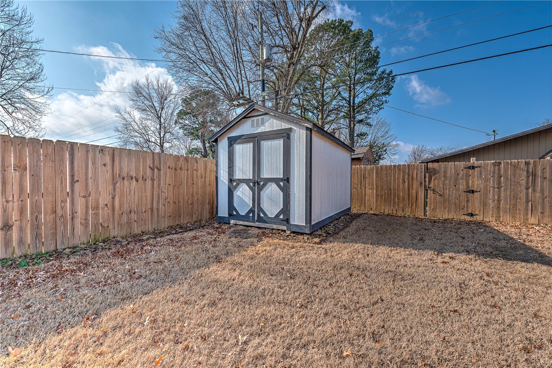 Western Oaks Place I - Residential