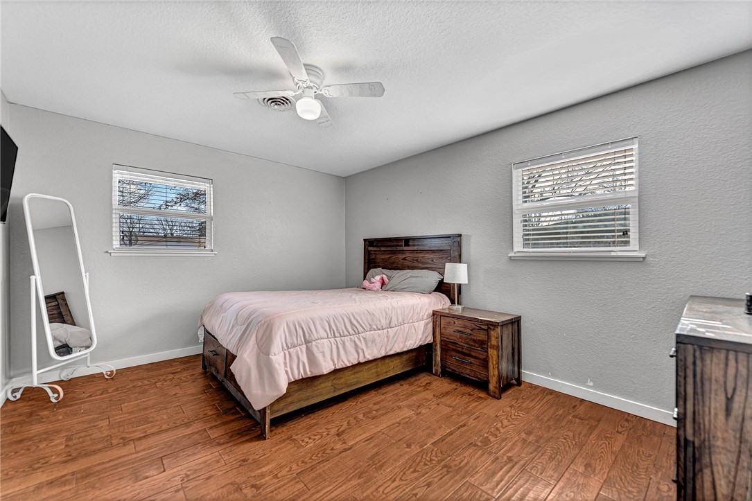 Western Oaks Place I - Residential