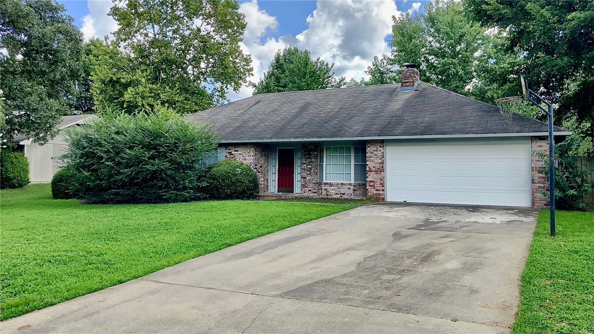 East Oaks Ph I - Residential Lease