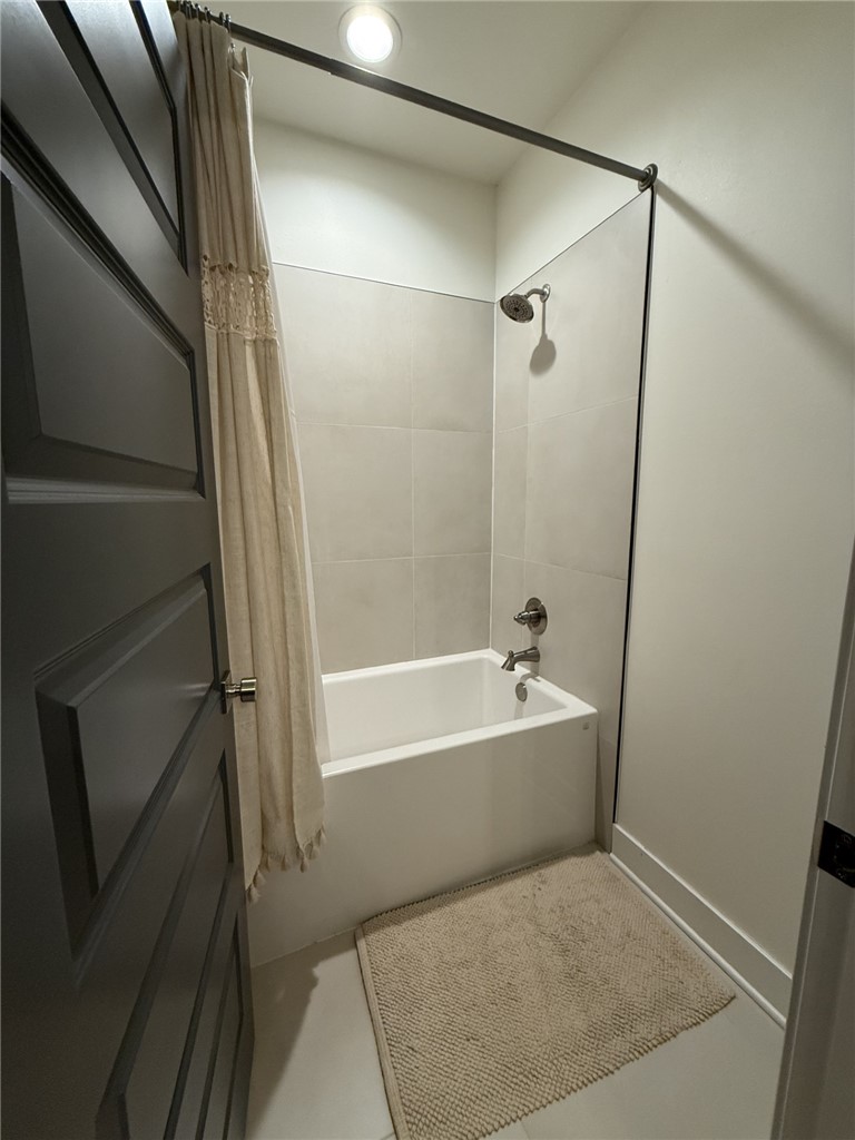 Summit Place Sub Ph 1 - Residential Lease