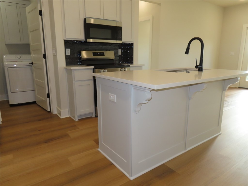 Crystal Cove Ph I - Residential Lease