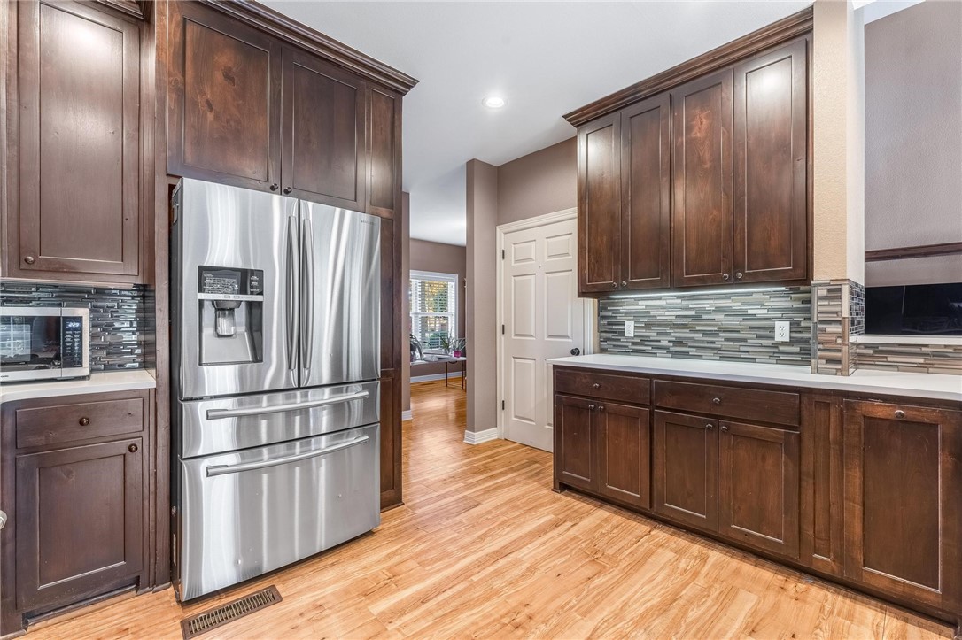 Shady Oaks - Residential