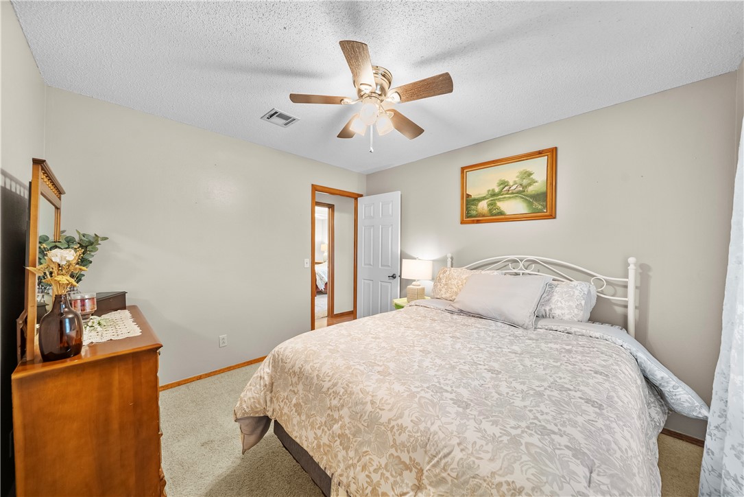 Quail Run Sub Bentonville - Residential