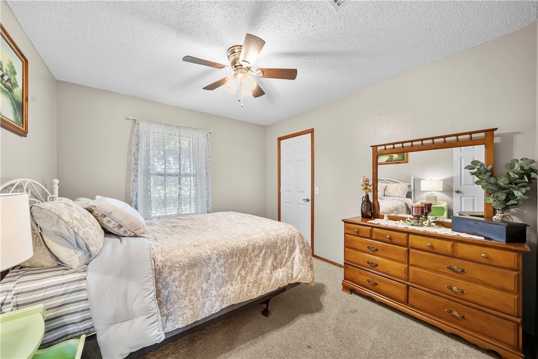 Quail Run Sub Bentonville - Residential