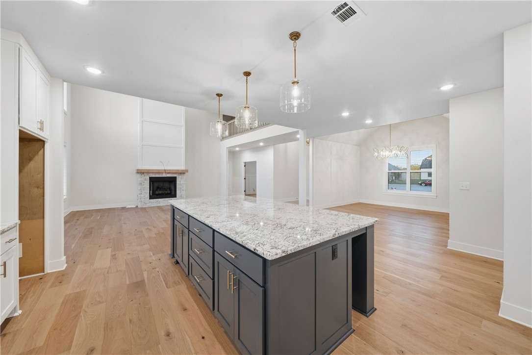 Sky Valley Estates Rogers - Residential