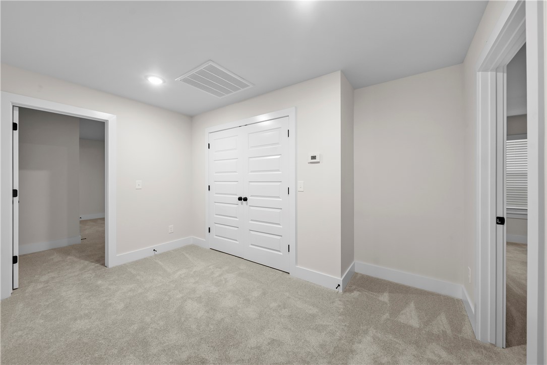 Sky Valley Estates Rogers - Residential