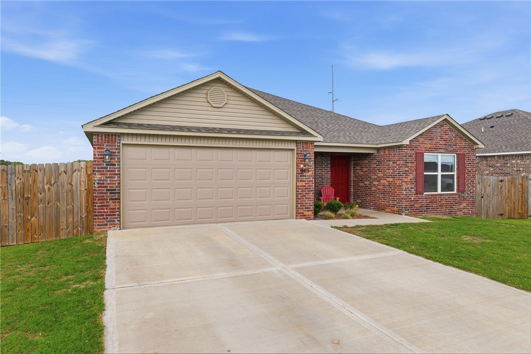 905 W Aiden Drive - Photo 4