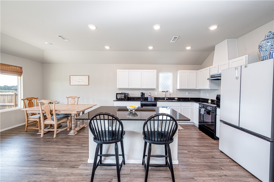 Sandy Acres Sub Ph 2 Gentry - Residential