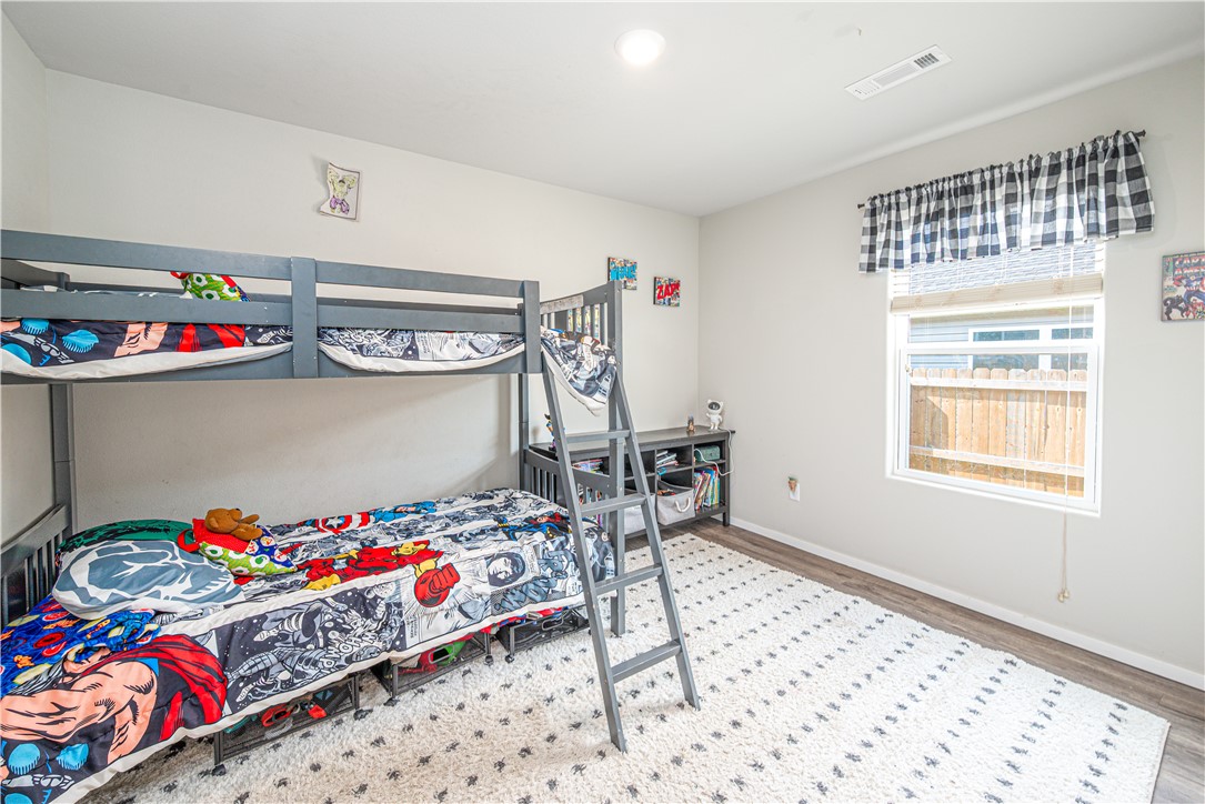Sandy Acres Sub Ph 2 Gentry - Residential
