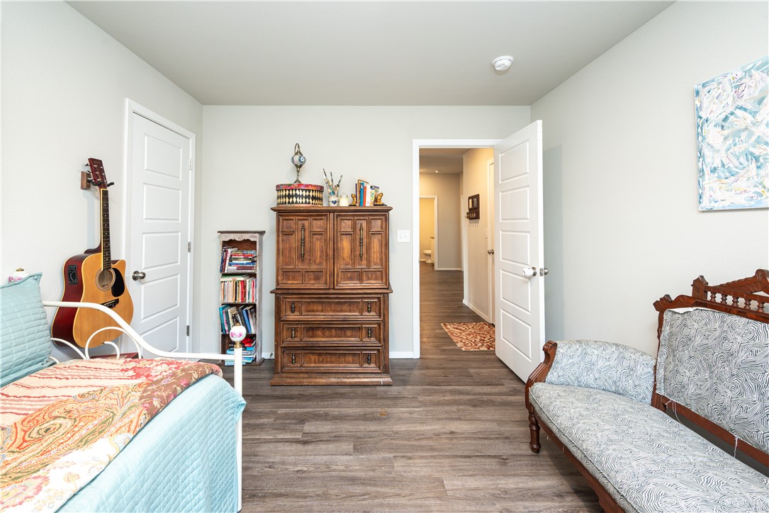 Sandy Acres Sub Ph 2 Gentry - Residential