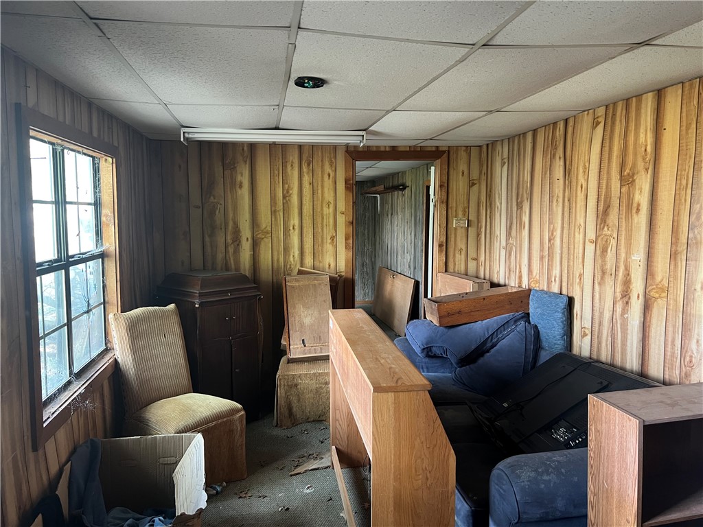 33-21-28-GARFIELD - Land