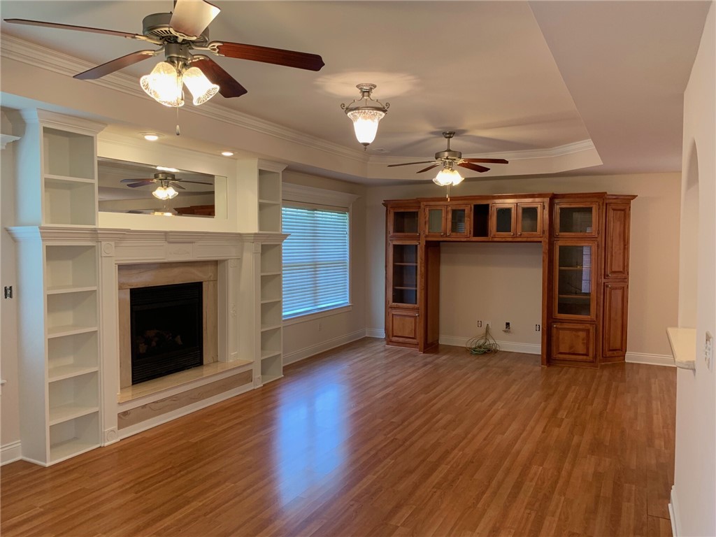 LYNDAL HEIGHTS - Residential Lease