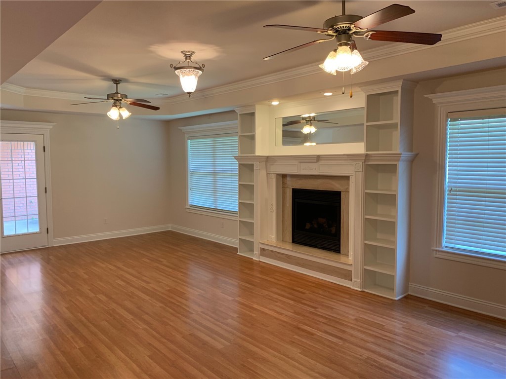 LYNDAL HEIGHTS - Residential Lease