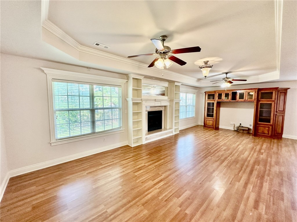 LYNDAL HEIGHTS - Residential Lease