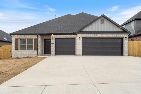 Photo of 6602 SW Spindle Street, Bentonville, AR 72713 (MLS # 1360158)