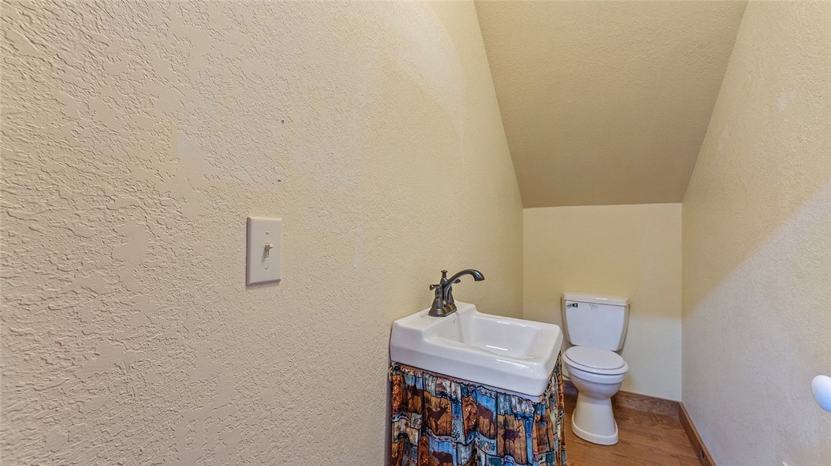 Unit 117 Holiday Island - Residential