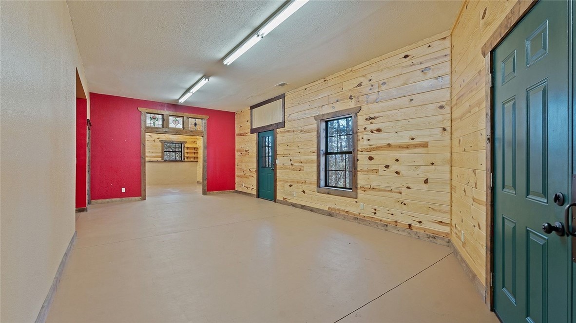 Unit 117 Holiday Island - Residential