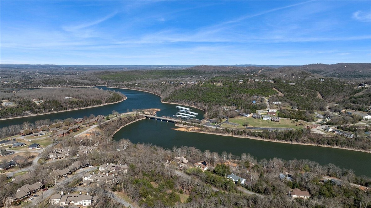 Unit 117 Holiday Island - Residential