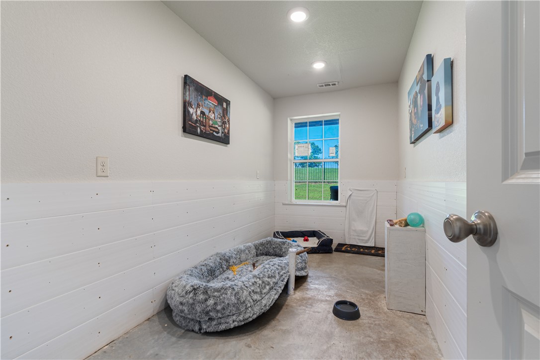 17-18-30- Springdale - Residential