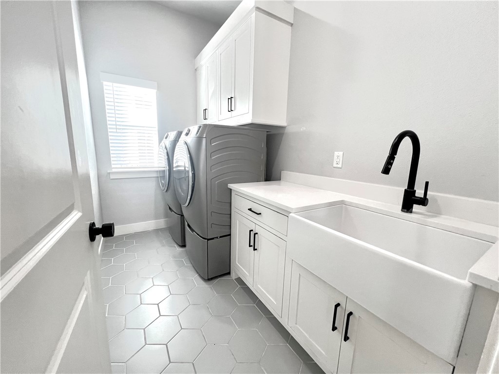 Cottages at the Park - Residential