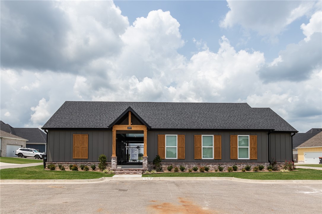 Cottages at the Park - Residential